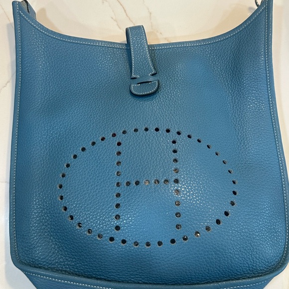 Hermes Evelyne GM III in Blue Jean Clemence with palladium hardware - Picture 12 of 16